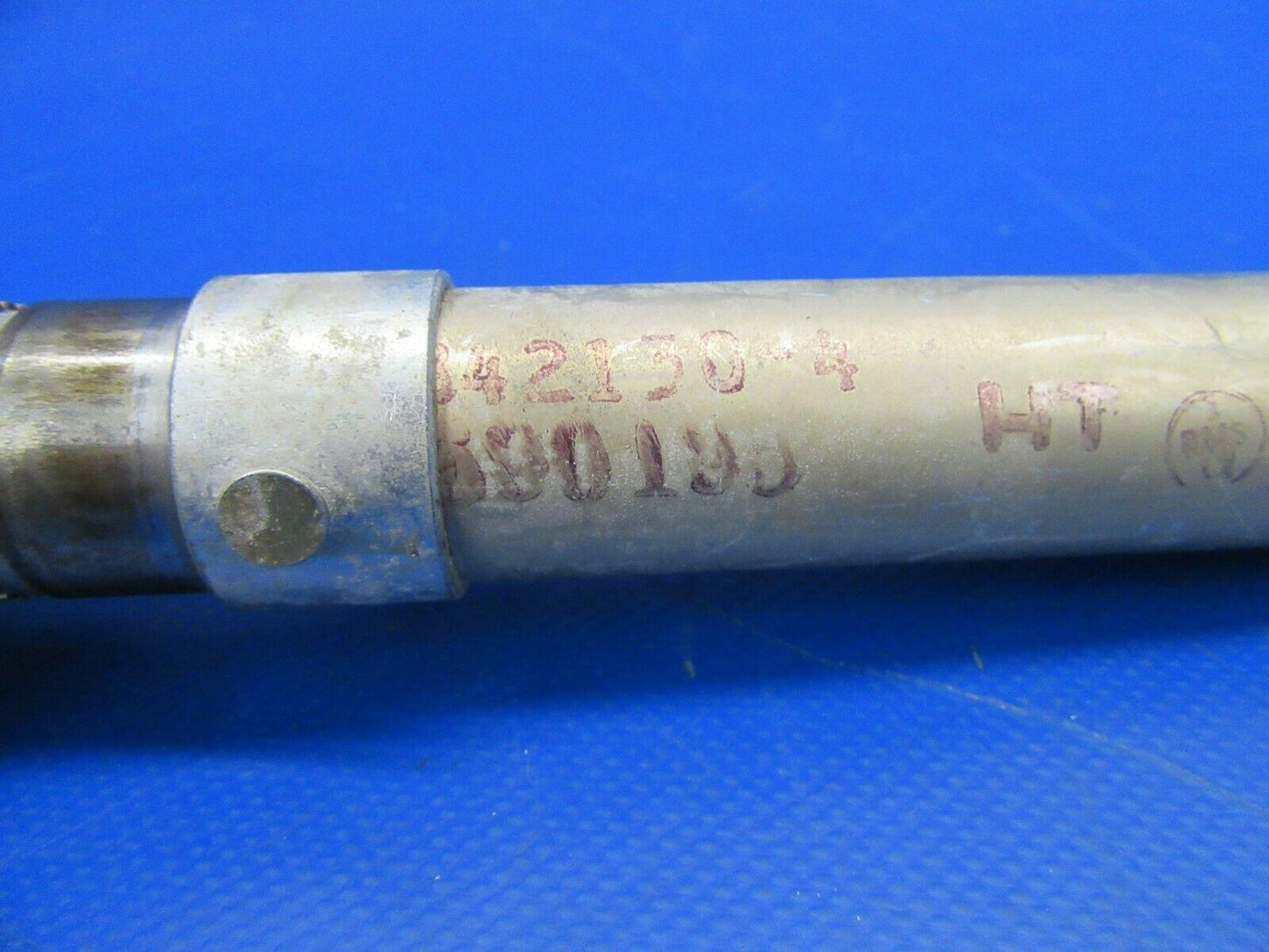 Cessna 310 R Bellcrank and Torque Tube P/N 5045203-2, 0842130-4 (0219-325)