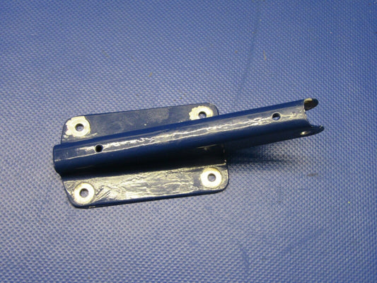 Piper PA-32RT-300 Lance Stabilator Trim Tab Control Horn 78967-003 (0321-308)