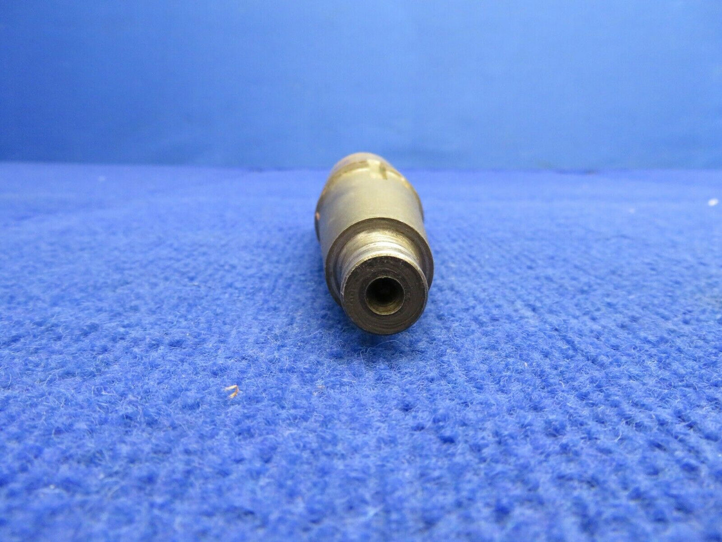 Cessna 210 Pivot Shaft Main Gear P/N 1241110-200 (0322-475)
