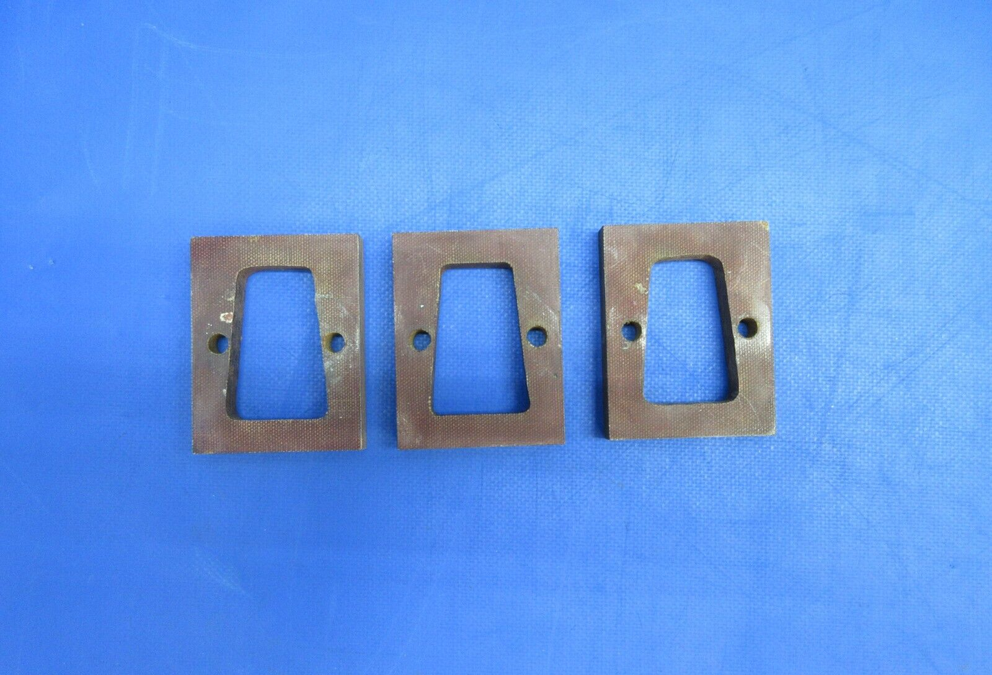 Cessna 310 / 310I Spacer Aft Seat P/N 0812253-1 LOT OF 3 (1023-732)