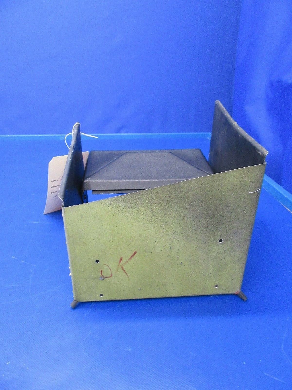 Piper Cherokee Six Glove Box P/N 69328-000, 69329-000 (0418-174)