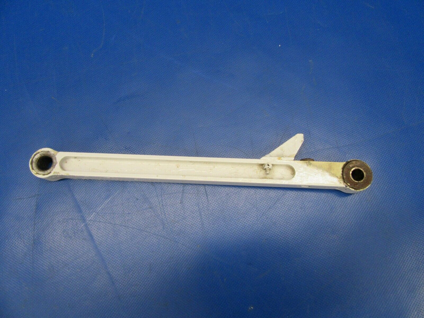 Beech B-24R Sierra Arm Main Gear P/N 169-810028-1 (0219-187)