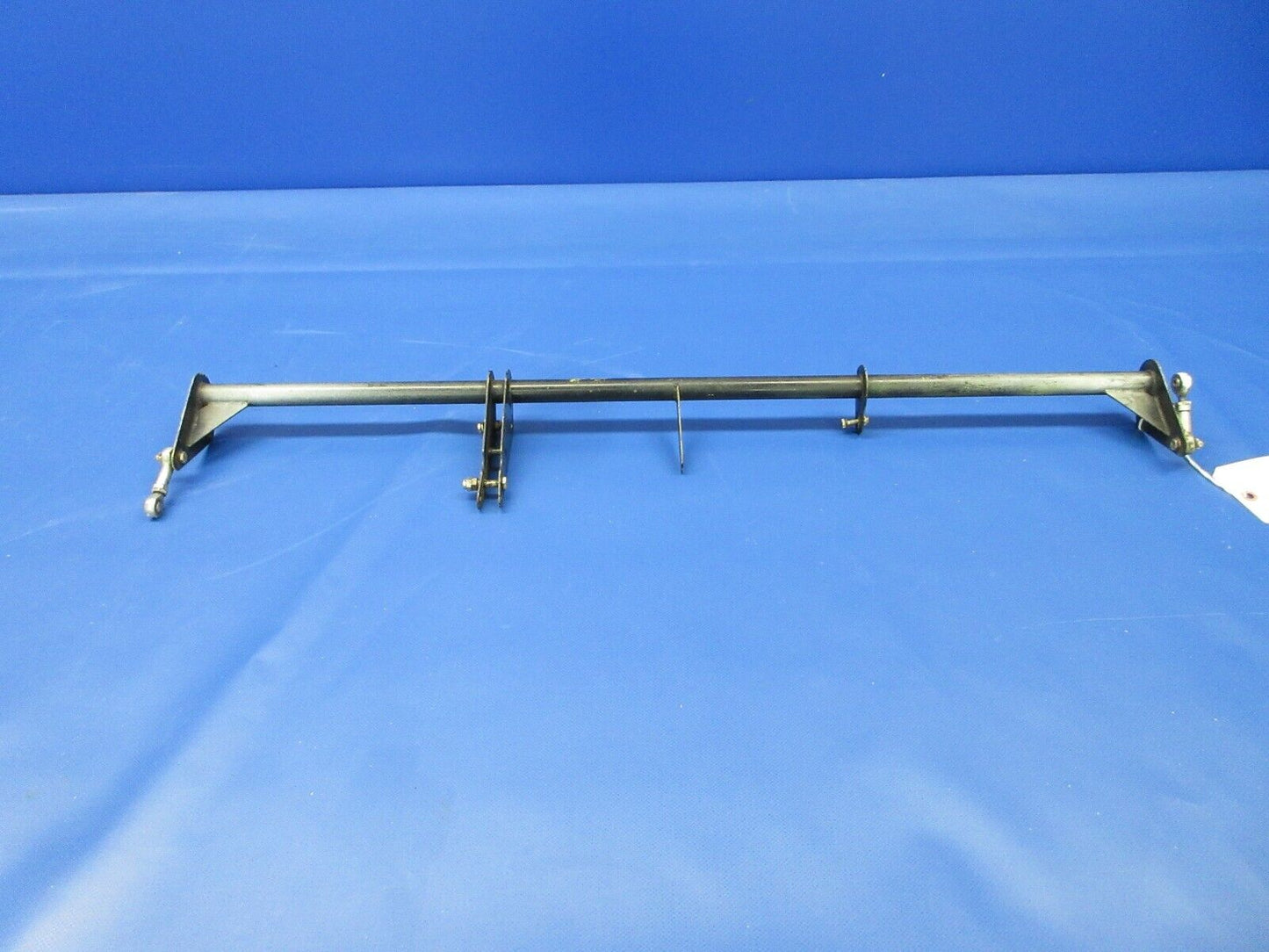 Mooney M20 / M20F Flap Control Jackshaft Assy P/N 750093-503 (0224-695)