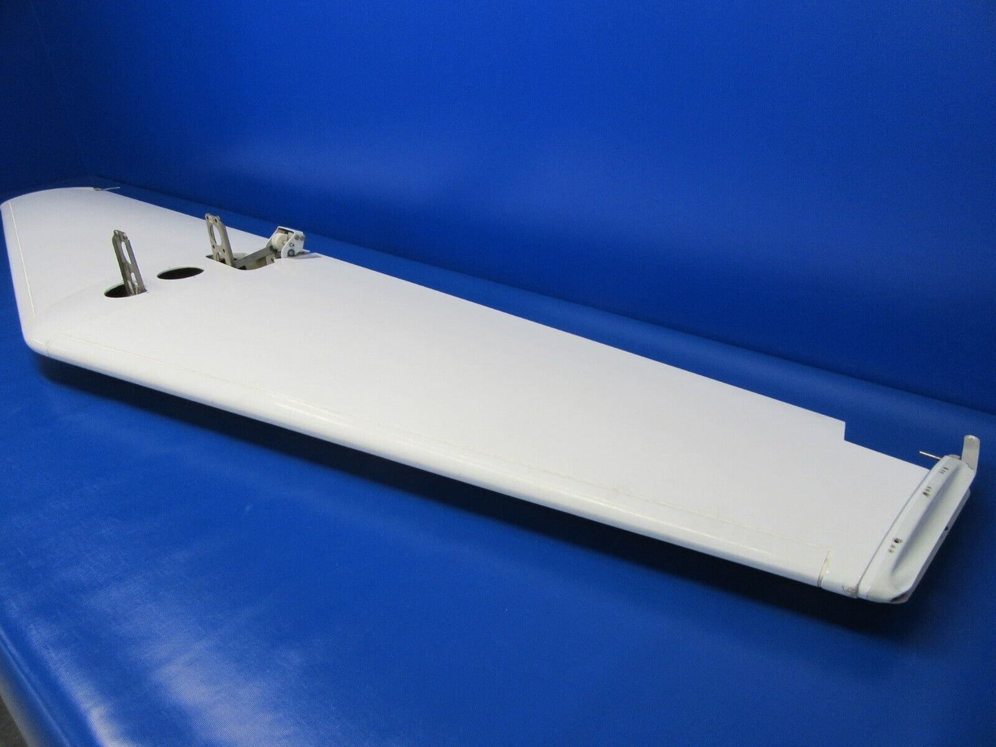Diamond DA42 Horizontal Stabilizer P/N D60-5505-00-00 (0423-208)