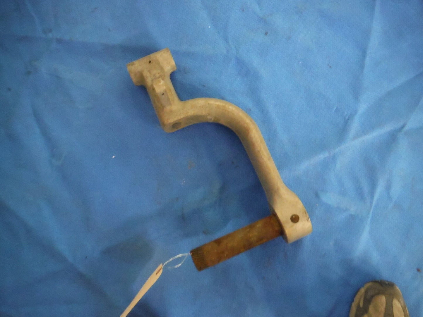 Beech Musketeer Left Main/Nose Gear Fork P/N 169-810000-607  (415-02)