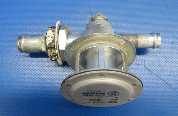 Beech Debonair Airborne Vacuum Regulating Valve P/N 133A3 (0220-324)