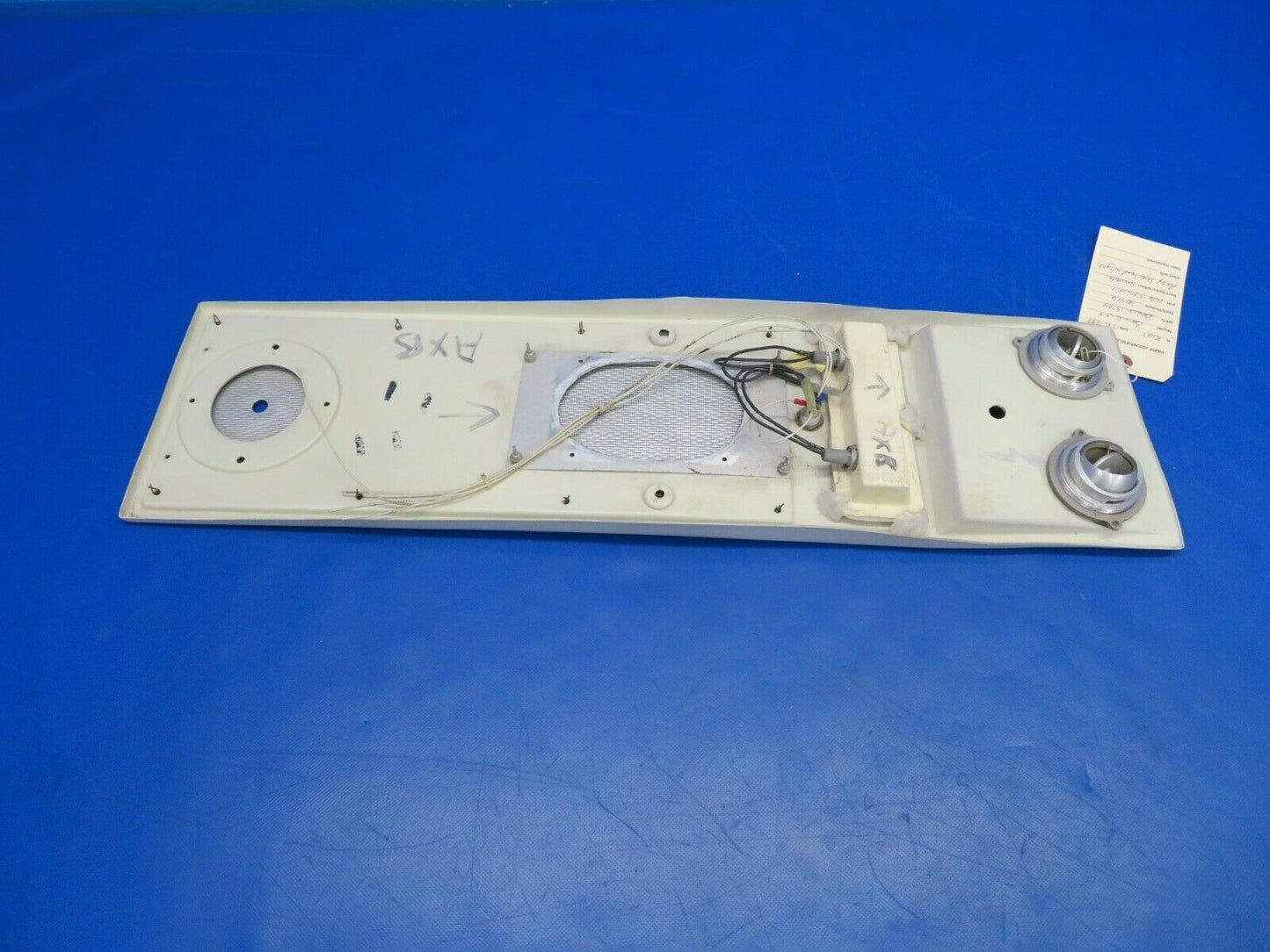 Beech Baron E-55 Console Assy Overhead w/ light P/N 106-53004-1 (0120-185)