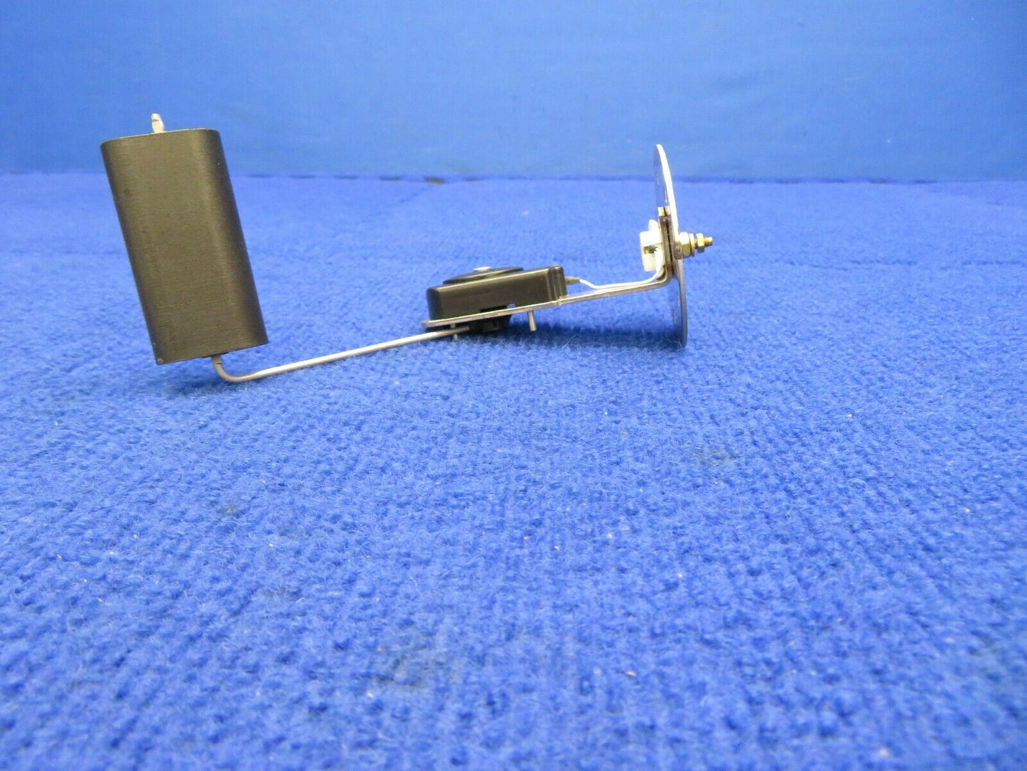 Columbia 400AS Fuel Sender LH Outboard P/N 7741-00501 (0422-395)