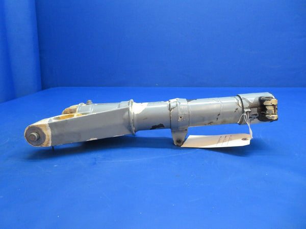 Cessna 310 / 310R Upper Strut Assy RH Main Gear P/N 5141001-36 (0123-746)