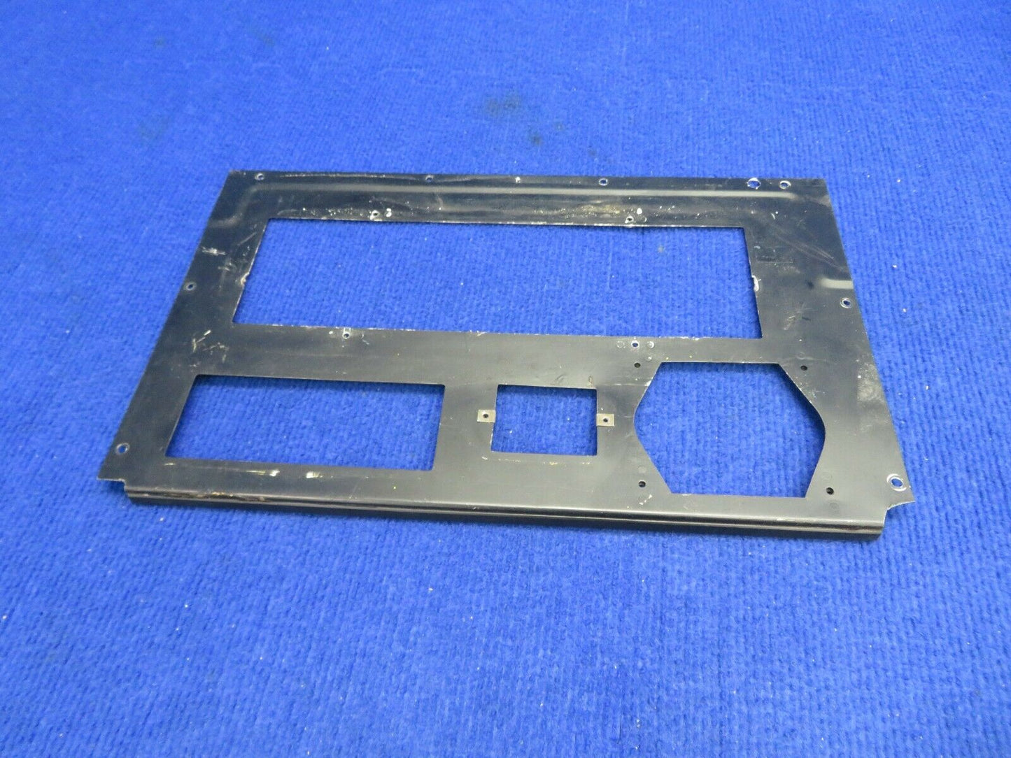 1956 Cessna 310 Circuit Breaker Panel & Mounting Assembly 0812350-61 (0422-469)