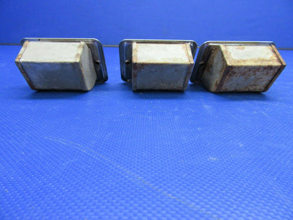 Beech Baron 95-B55 Ash Tray P/N 2A20580 LOT OF 3 (1121-356)