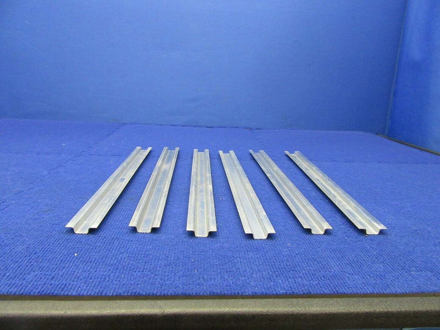 Cessna 150 / Cessna 152 Aluminum Channel NOS LOT OF 6 (1221-326)