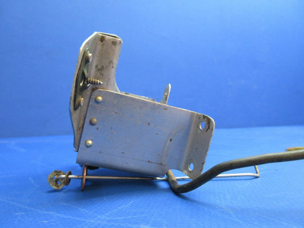 Beech C-35 Bonanza Landing Gear Visual Indicator Assy P/N 35-815144 (1023-774)