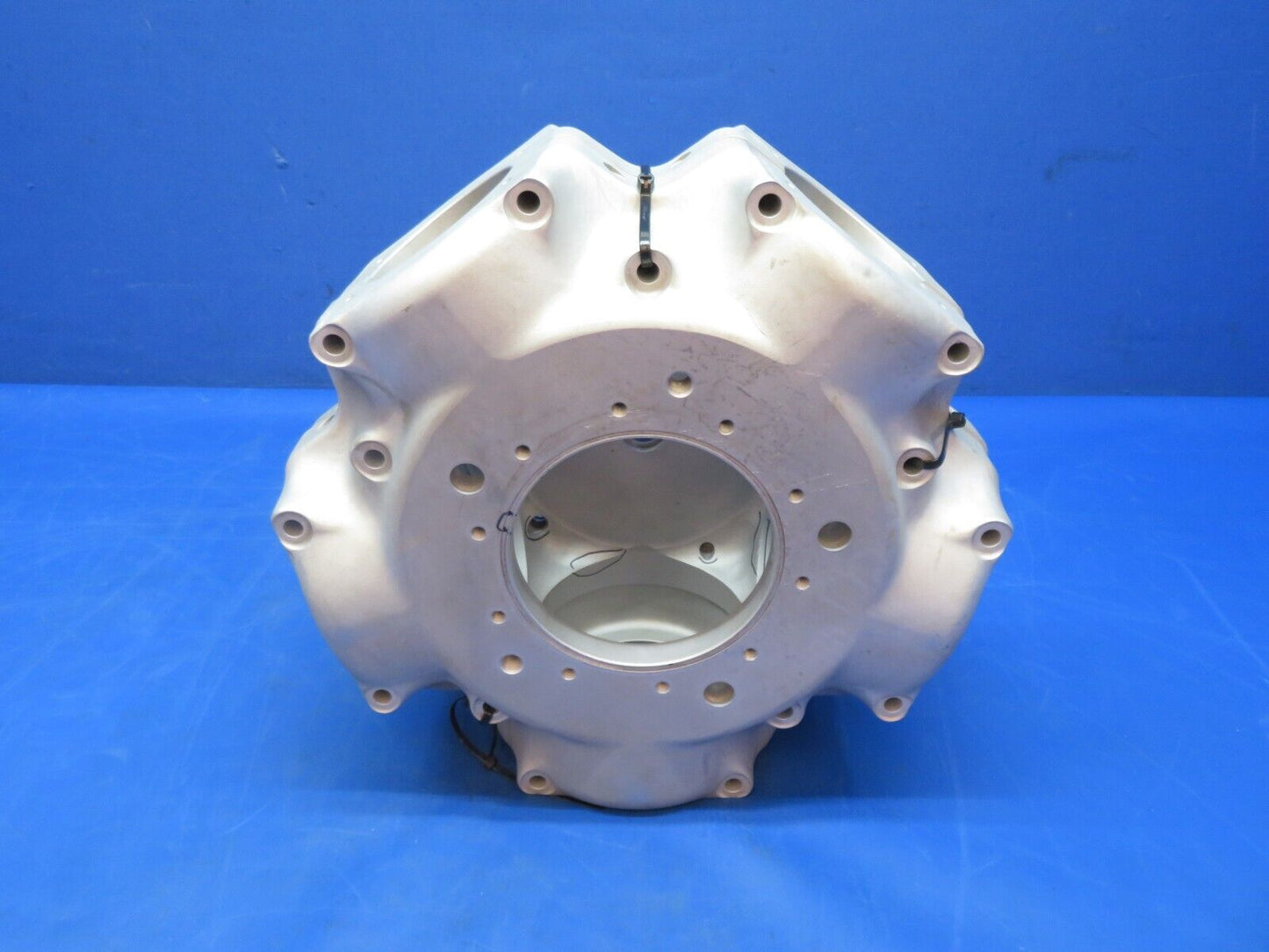 Hartzell 5 Blade Aviation / Airplane Prop Hub Man Cave / Decoration (0823-549)
