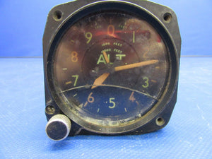 Vintage Kollsman Altimeter P/N 1671CK-010 Glass Damaged / Man Cave (0821-487A)