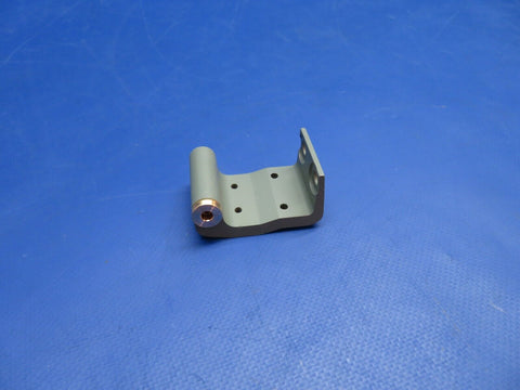 Beech 95-B55 Baron Upper Cabin Door Hinge P/N 35-400018 (0523-98)