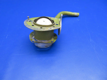 Piper PA-32R-300 Lance Vent Assy FWD RH P/N 68416-001 (0121-157)