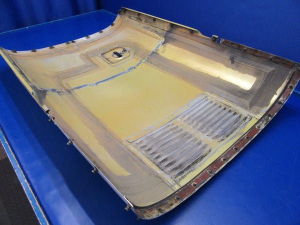 Cessna 310 Upper Cowling Assembly with Doors P/N 0852014-200 (0520-225)