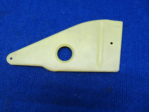 Beech Flap Hinge Bracket P/N 35-165050-31 NOS (0722-40)