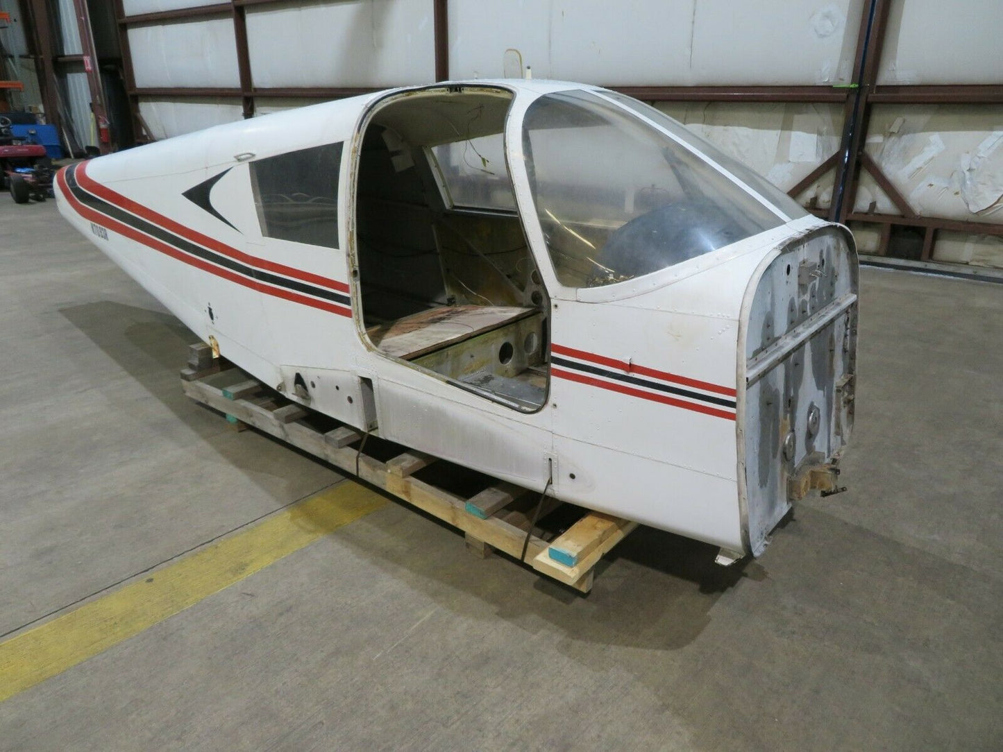 1966 Piper Cherokee PA-28-140 Airplane / Kids Play House / Man Cave (0221-197)
