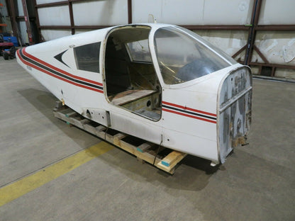1966 Piper Cherokee PA-28-140 Airplane / Kids Play House / Man Cave (0221-197)