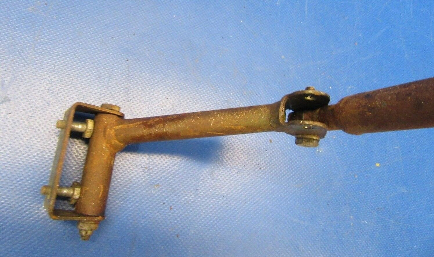 Mooney M20C Tube & Walking Beam Main Gear Retract 560031-000, 5242 (1018-253)