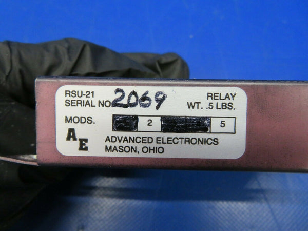 Beech Baron Advanced Electronics Relay RSU-21 & Connector 28V (0320-434)