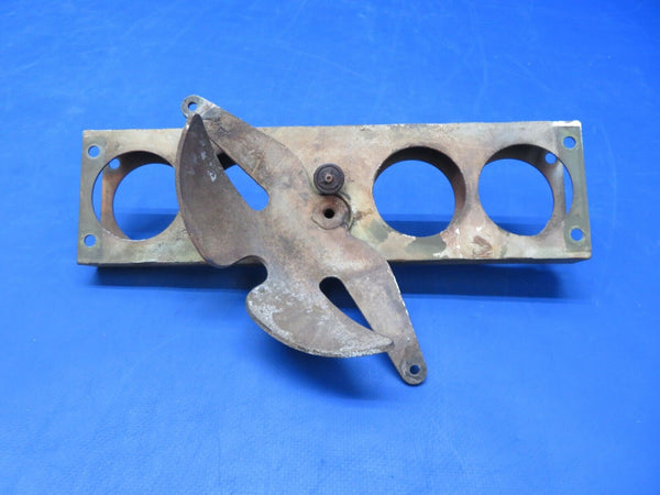 Cessna 310 / 310I Nose Gear Steering Yoke & Support P/N 0813150-52 (0923-696)