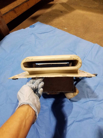 Beech Baron 58 Induction Air Scoop Box Assy P/N 96-919101 (0616-67)