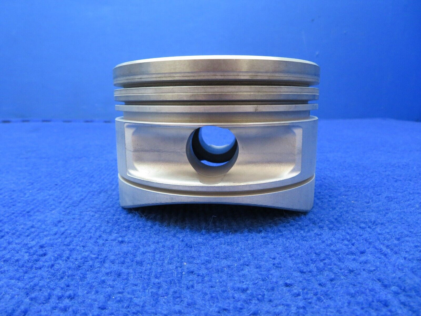 Superior Piston P/N SA648044 NOS (0622-958)