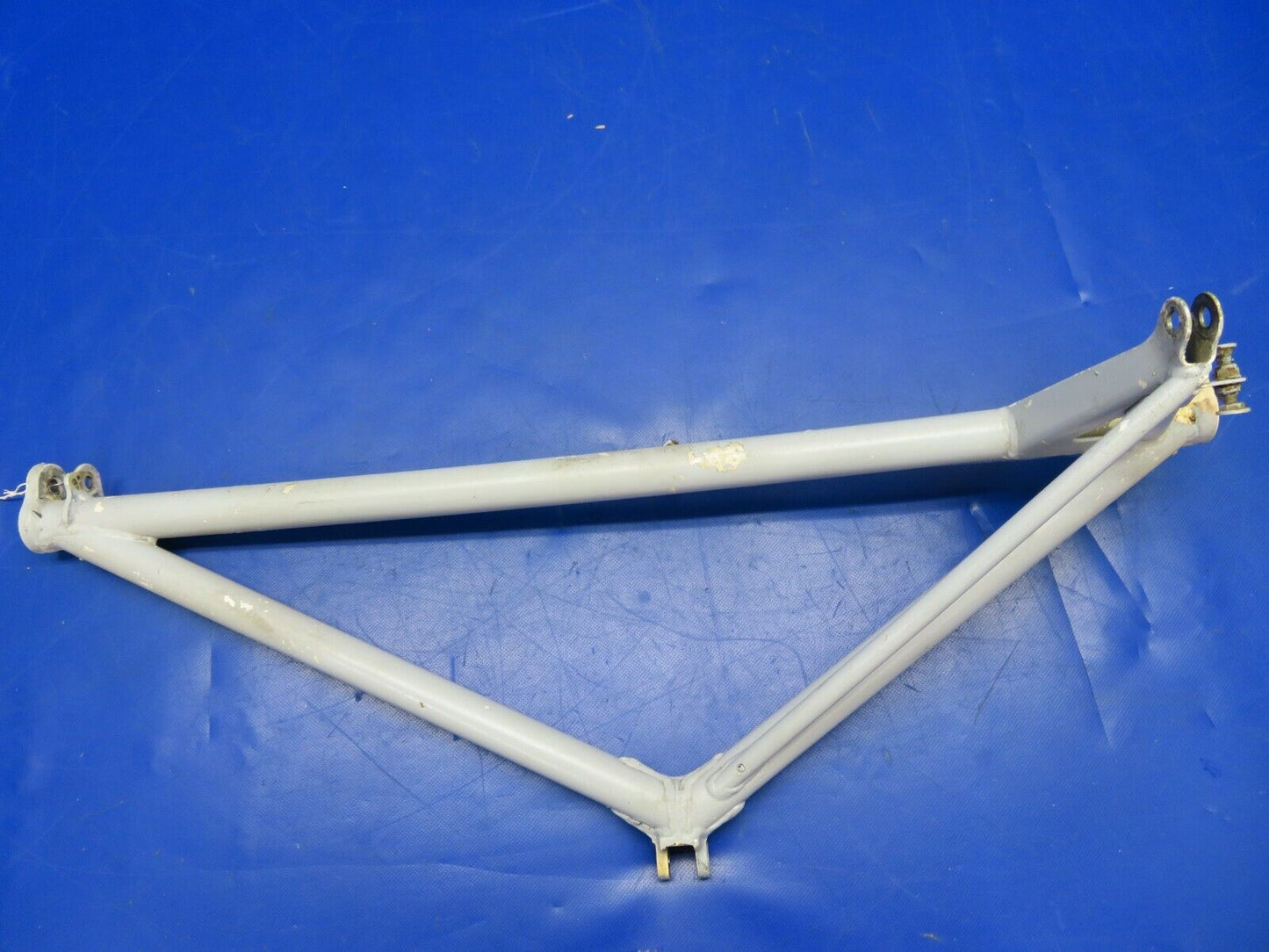 Beech B58P Brace Assy Main Gear Retract RH P/N 60-810026-4 (0620-450)