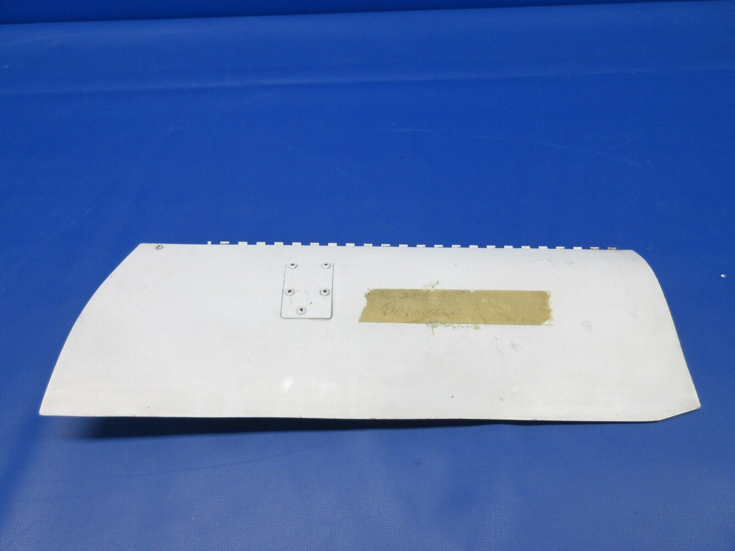 Beech King Air 200 Main Gear Door RH OTBD LH INBD P/N 99-810030-4 (0224-1372)