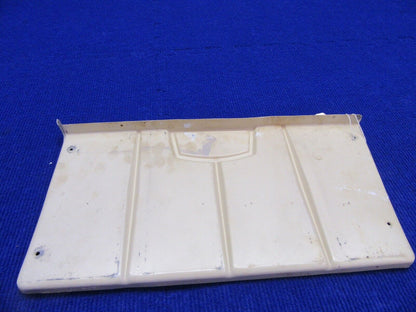Piper PA-32-300 Battery Compartment Panel P/N 68662-00, 68662-000 (1121-447)