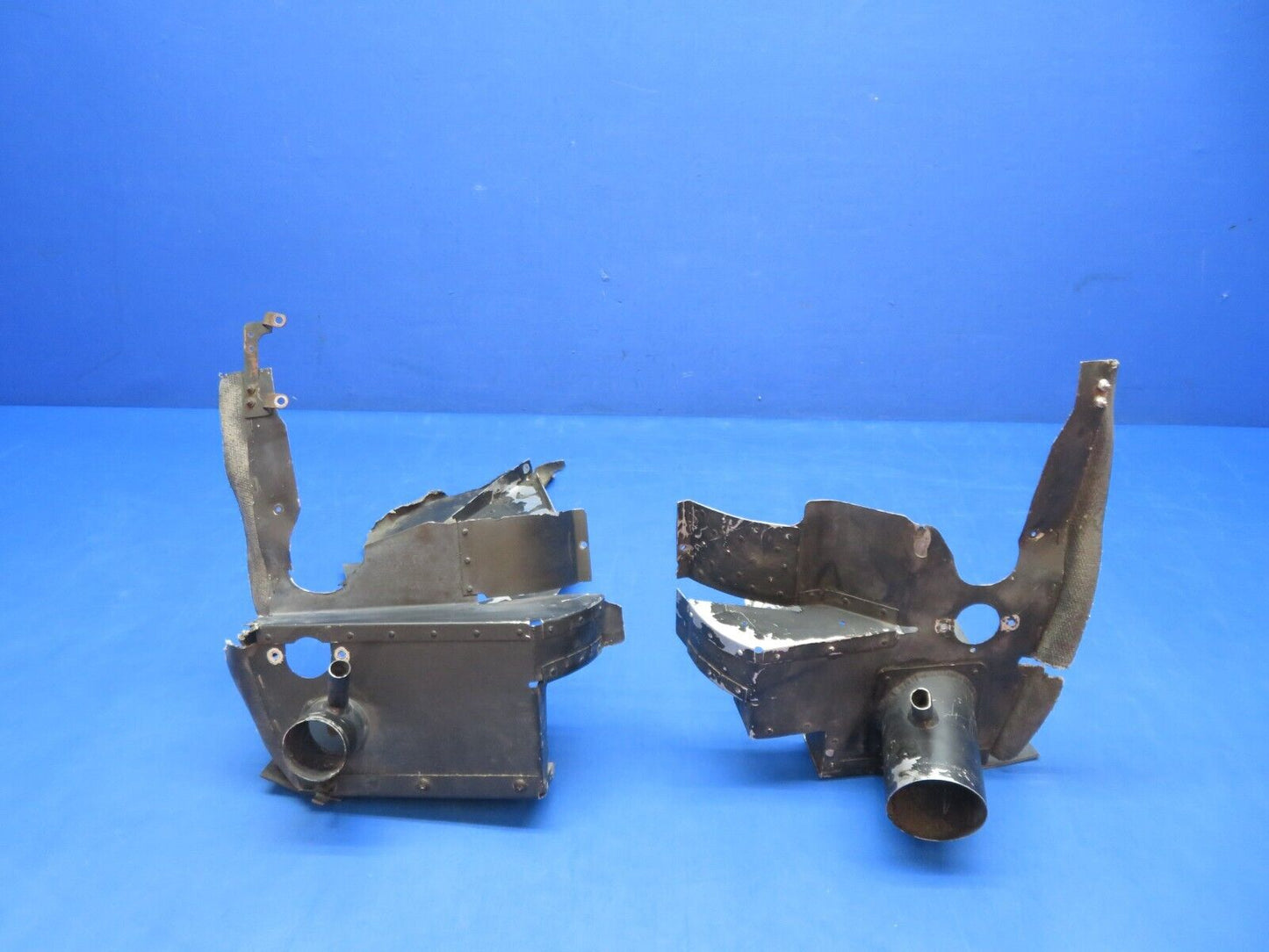 Piper PA-28-140 LH & RH Rear Engine Baffle P/N 66722-00 FOR PARTS (1123-264)