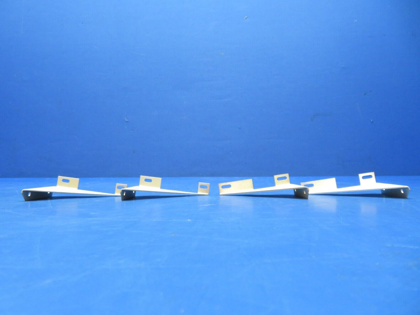 S-Tec Bracket P/N 7A835-1 LOT OF 4 (1023-322)
