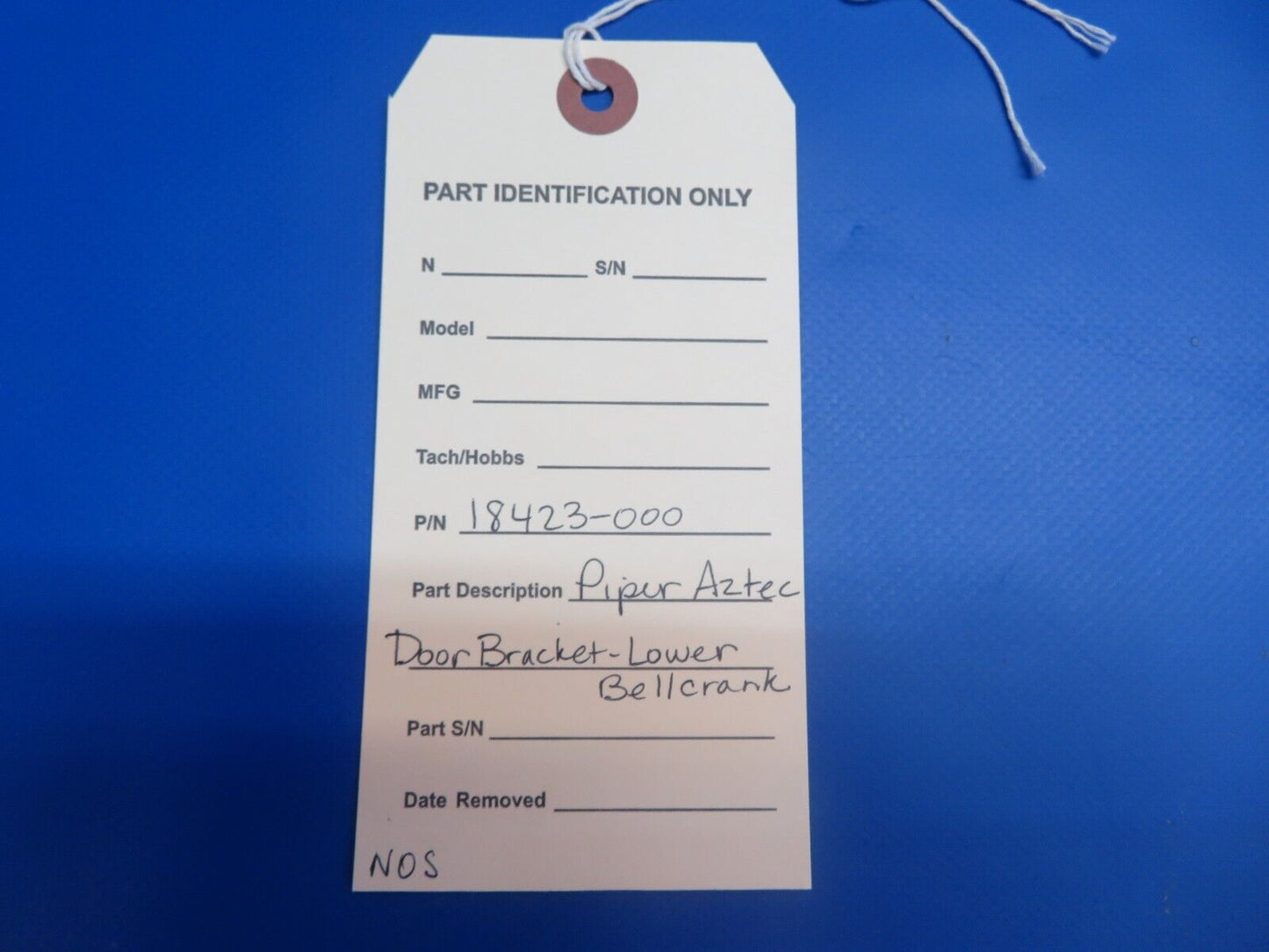 Piper Aztec Door Bracket - Lower Bellcrank P/N 18423-000 NOS (0922-816)