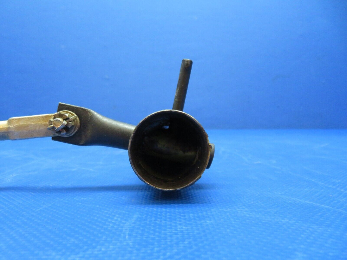 Grumman Yankee Trainer AA-1B Flap Torque Tube Assy w/ Link 604057-501 (0224-107)