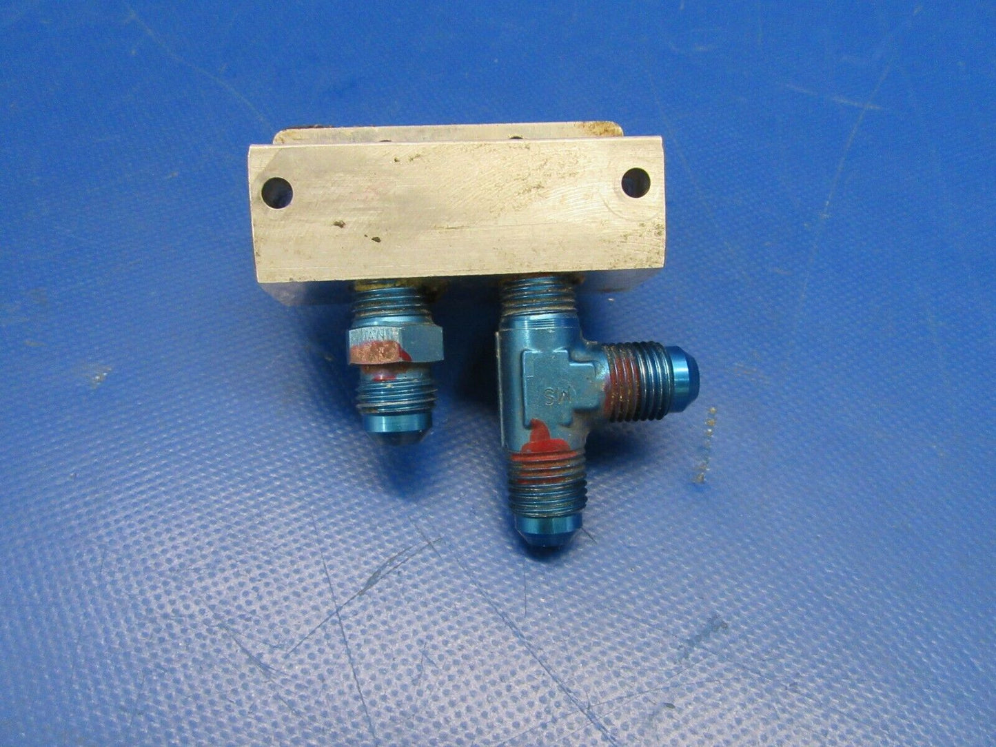 Piper PA-34-200T Seneca II Manifold Fuel Drain P/N 37187-00 (1119-198)