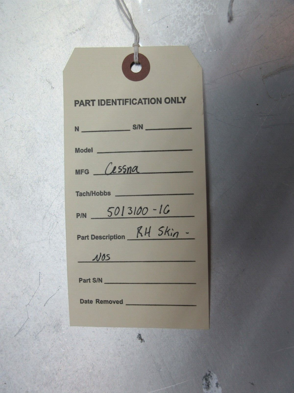 Cessna RH Skin P/N 5013100-16 NEW OLD STOCK (1123-681)