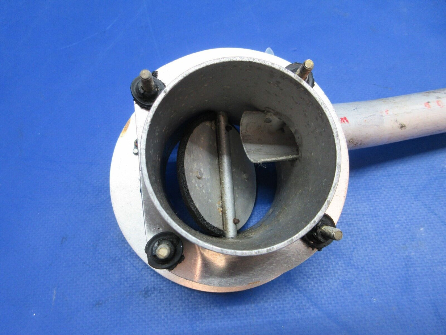 Piper PA-28-236 Dakota RH FWD Air Vent Assy P/N 68416-03 (0623-233)