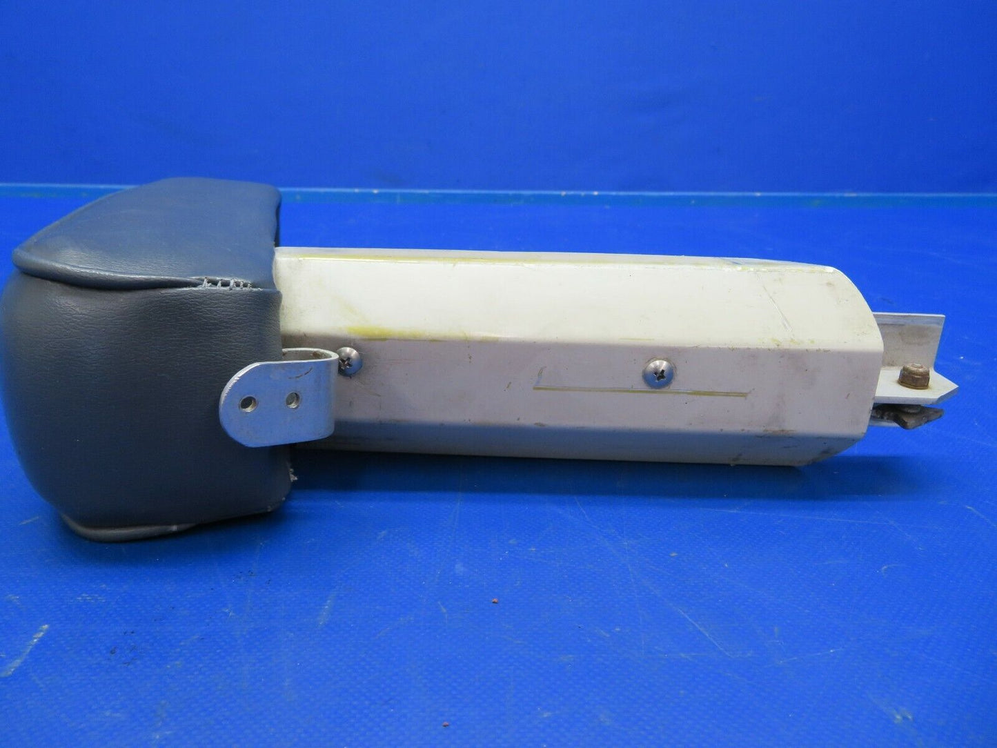 Beech Baron 95-B55 Arm Rest Front Center Dark Gray P/N 33-530003-621 (0620-606)