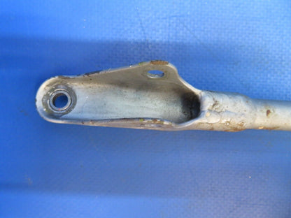 Beech 95-B55 Baron LH Rod Landing Gear Door Actuator P/N 45-815003-3 (1222-851)