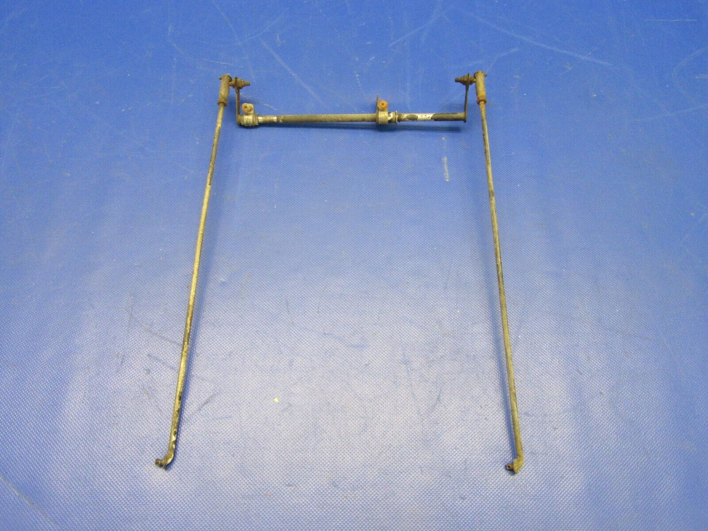 Piper PA-28R-180 Tube & Rod Cabin Heat Valve P/N 67389-00, 67391-00 (0621-607)