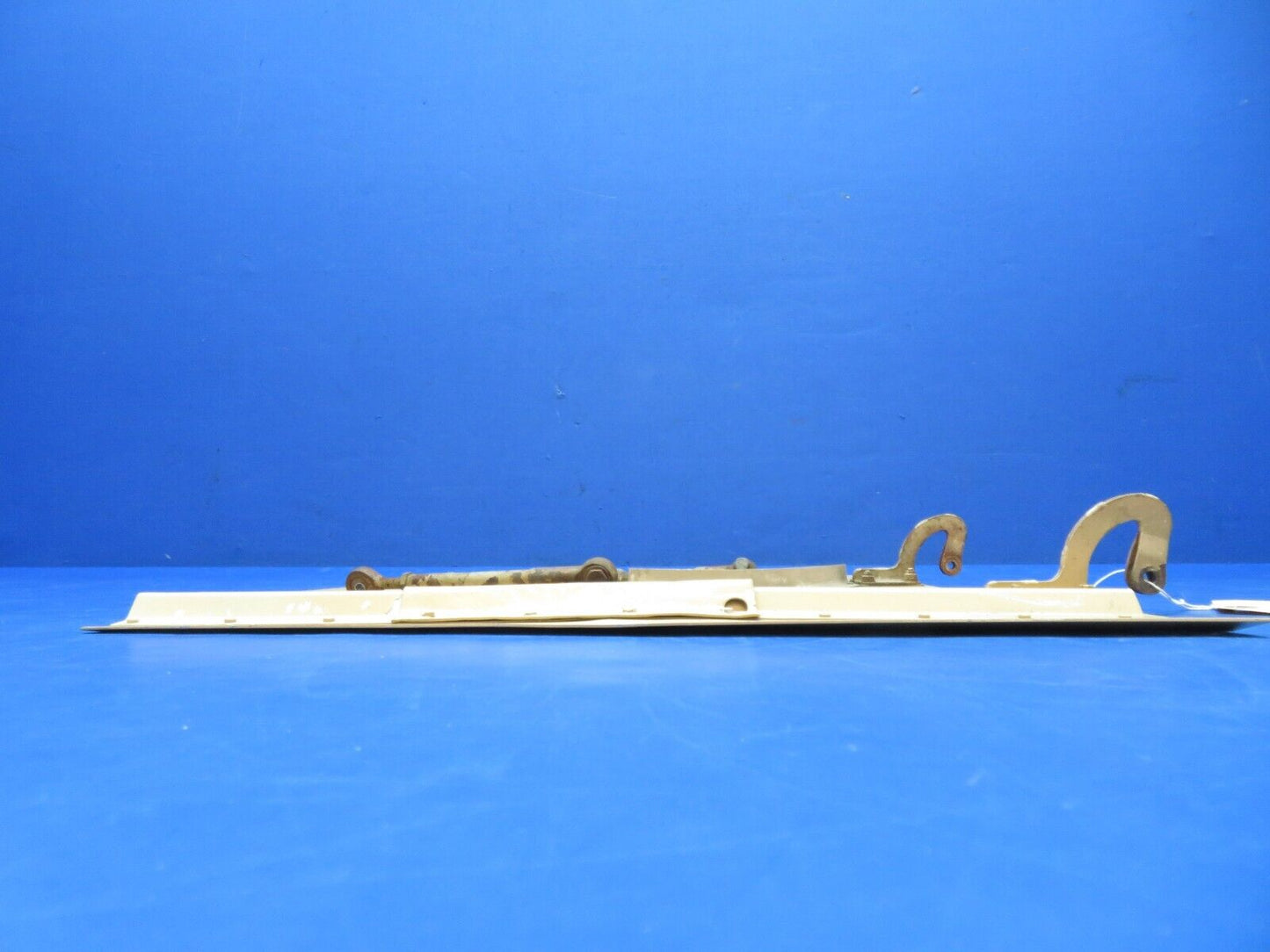 Mooney M20 / M20C LH Main Gear Door Assy P/N 550003-1 (1023-353)