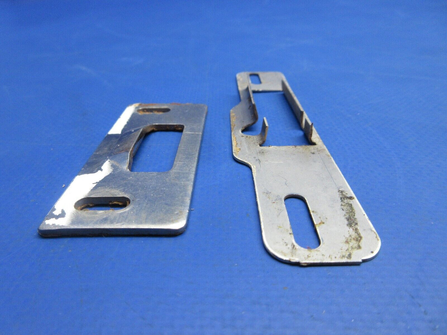 Piper PA-28-236 Cabin Door Pins, Strike Plates & Loop P/N 63037-00 (0623-255)
