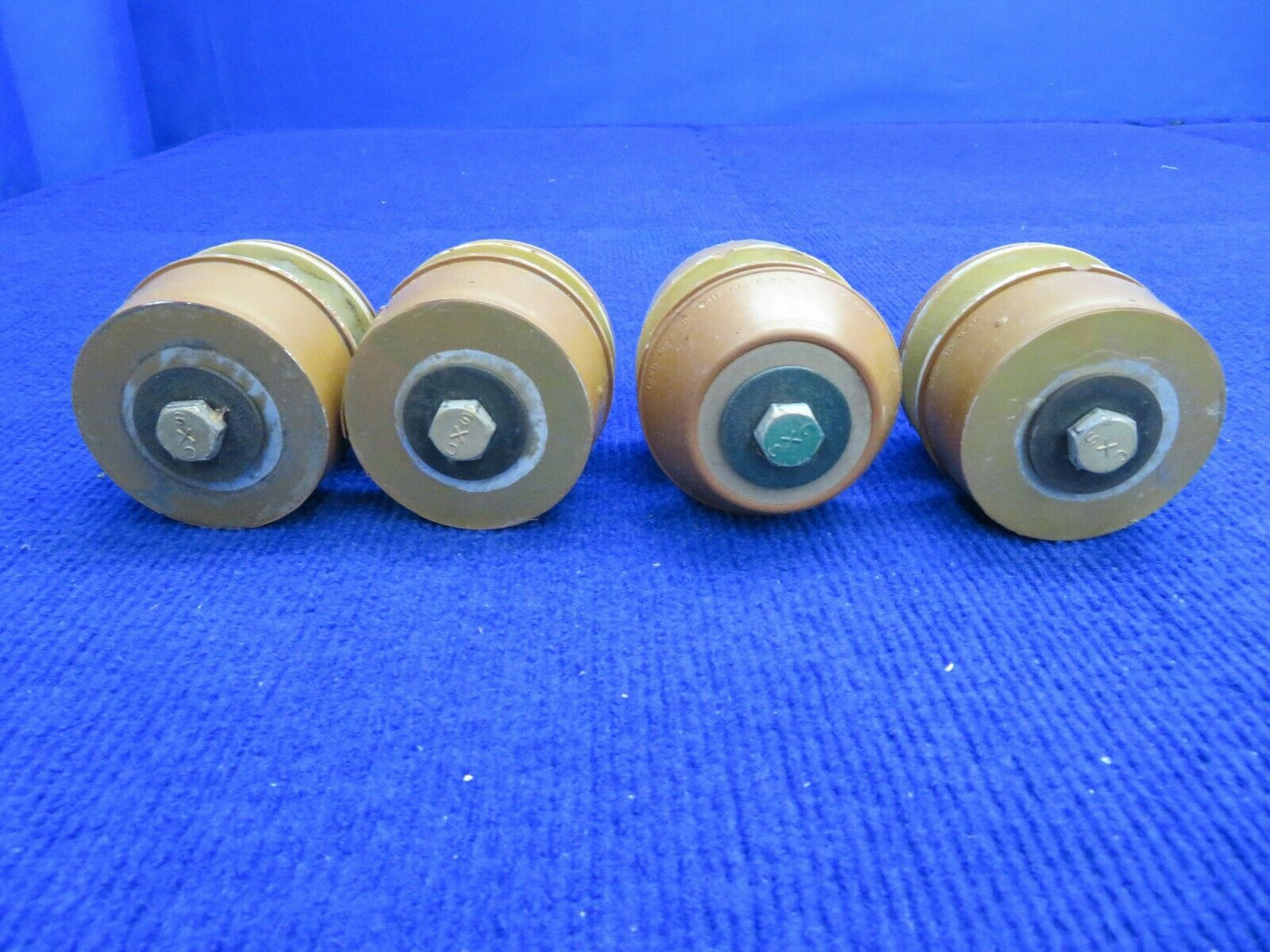 Piper PA-28R-201T Lord Engine Shock Mount P/N J-9612-33 SET OF 4 (0222-753)