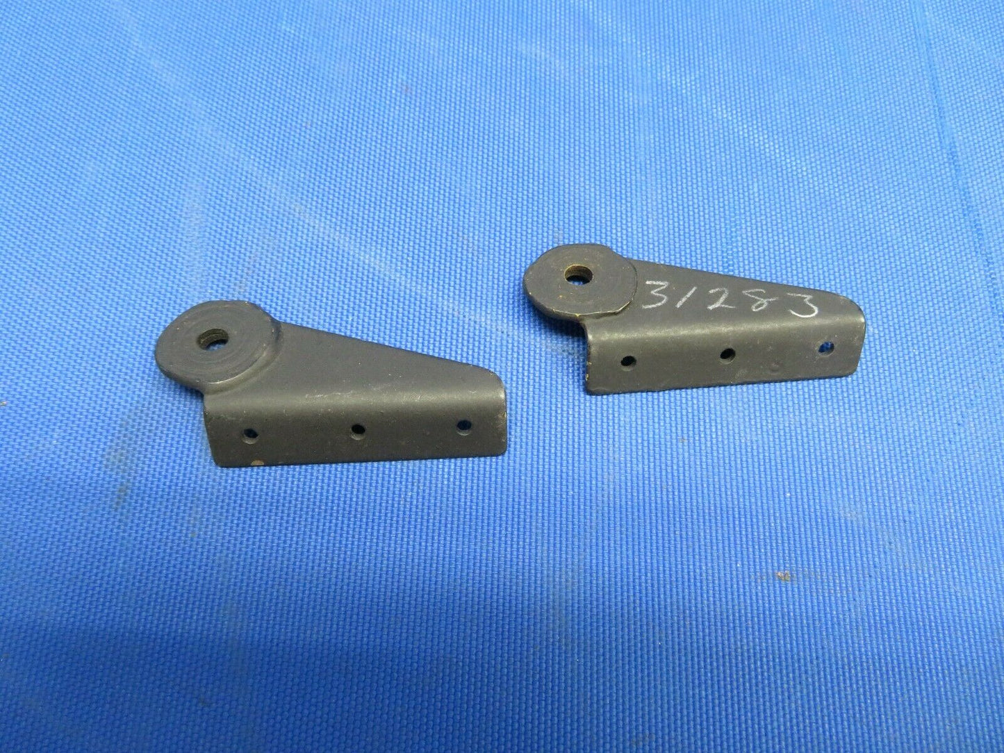 Piper Aztec Hinge Cowl Flap RH P/N 31283-01, 31283-001 NOS LOT OF 2 (1120-154)
