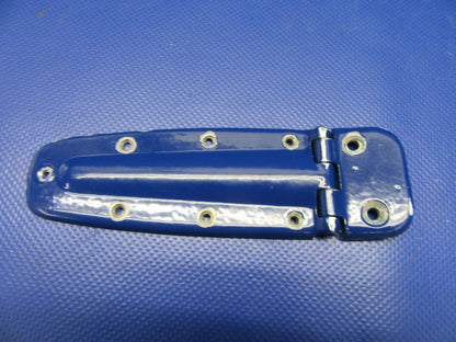 Cessna 210 Lower Hinge RH Cabin Door P/N 0711037-4, 0711037-11 (0321-314)