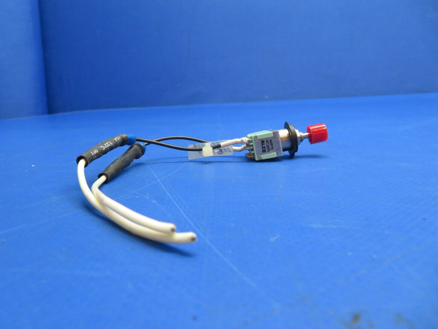 Piper PA-28R-201T Panel Light Holder & Filter w/ Switch P/N 460-602 (1122-770)