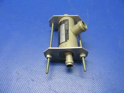 Piper PA-32RT Precise Flight Standby Vacuum Regulator P/N SVS1A (0521-522)